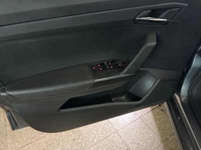 SEAT Arona 1.6 TDI 95 CV DSG XCELLENCE (18)