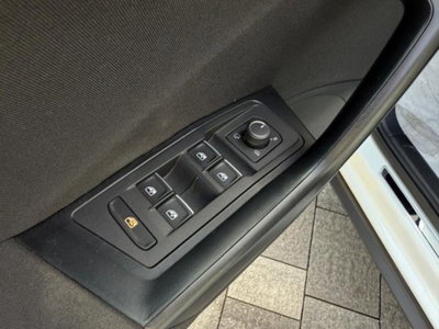 Volkswagen T-Roc 1.0 tsi Edition 110cv (12)