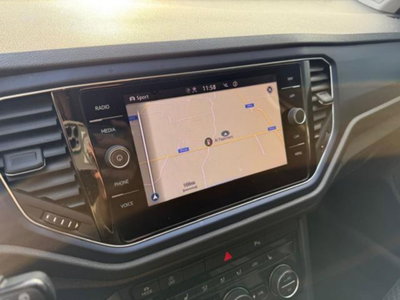 Volkswagen T-Roc 1.0 tsi Edition 110cv (14)