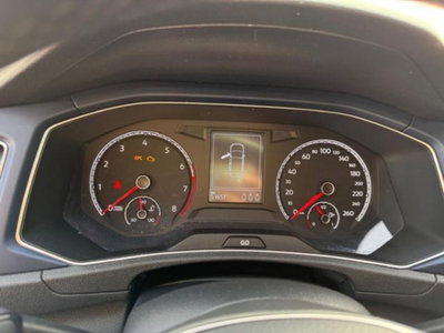 Volkswagen T-Roc 1.0 tsi Edition 110cv (17)