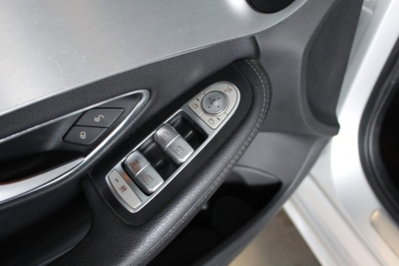 Mercedes-Benz Classe C Station Wagon 250 d 4Matic Aut. Premium Force (9)