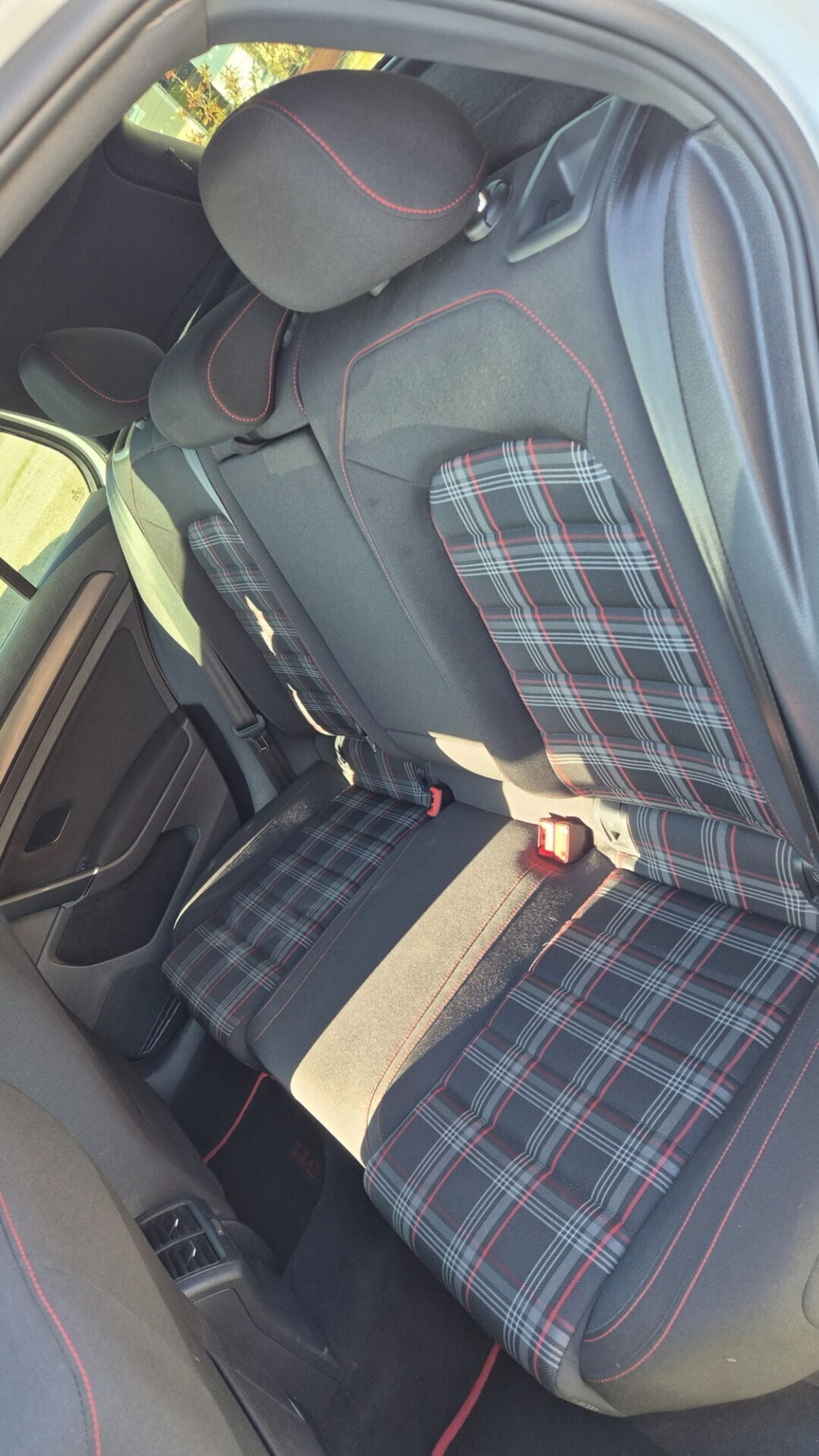 Volkswagen Golf GTI Performance 2.0 245 CV TSI 5p. BMT (9)