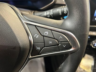 Renault Captur Plug-in Hybrid E-Tech 160 CV Intens (14)