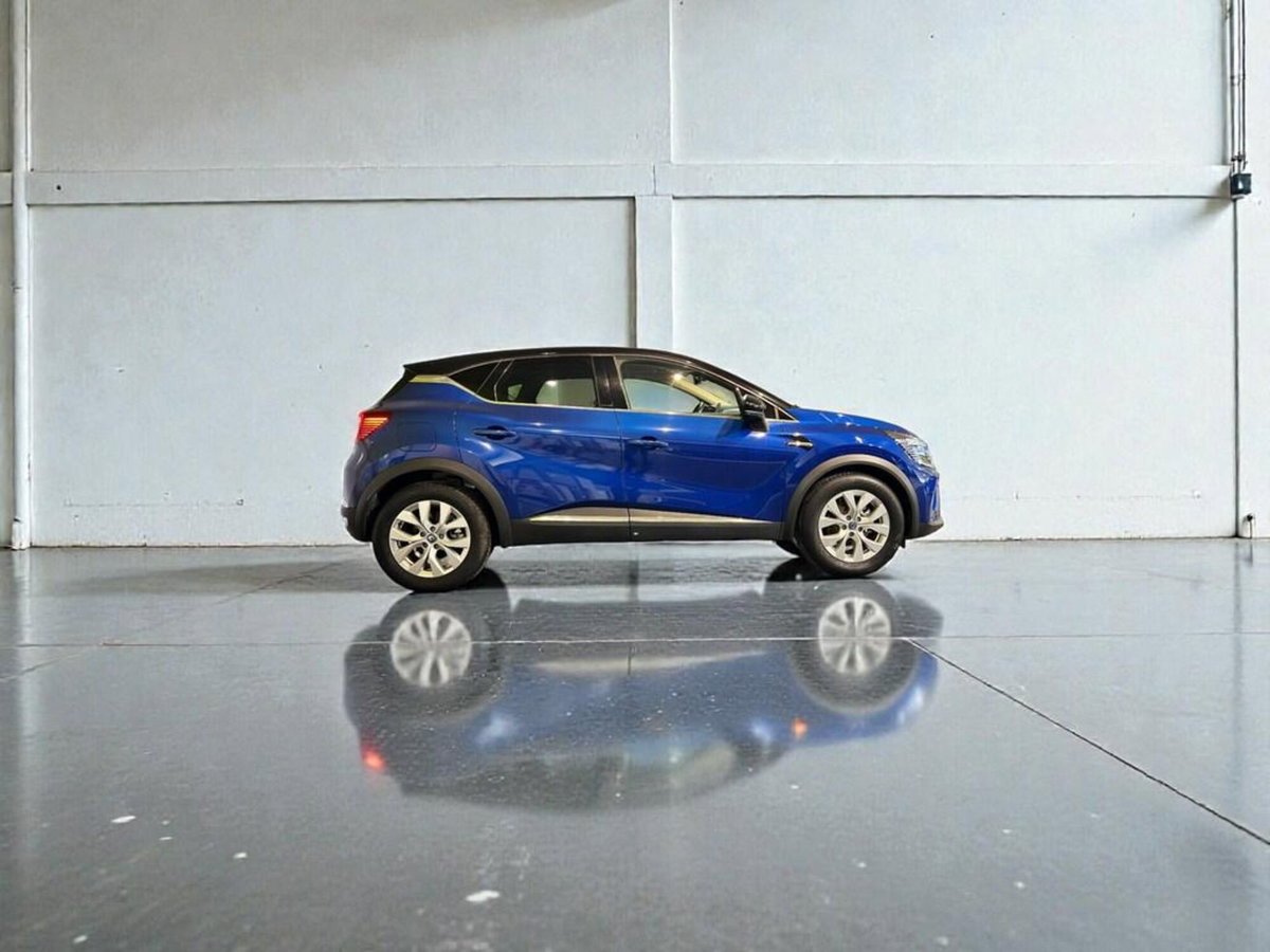 Renault Captur Plug-in Hybrid E-Tech 160 CV Intens (3)