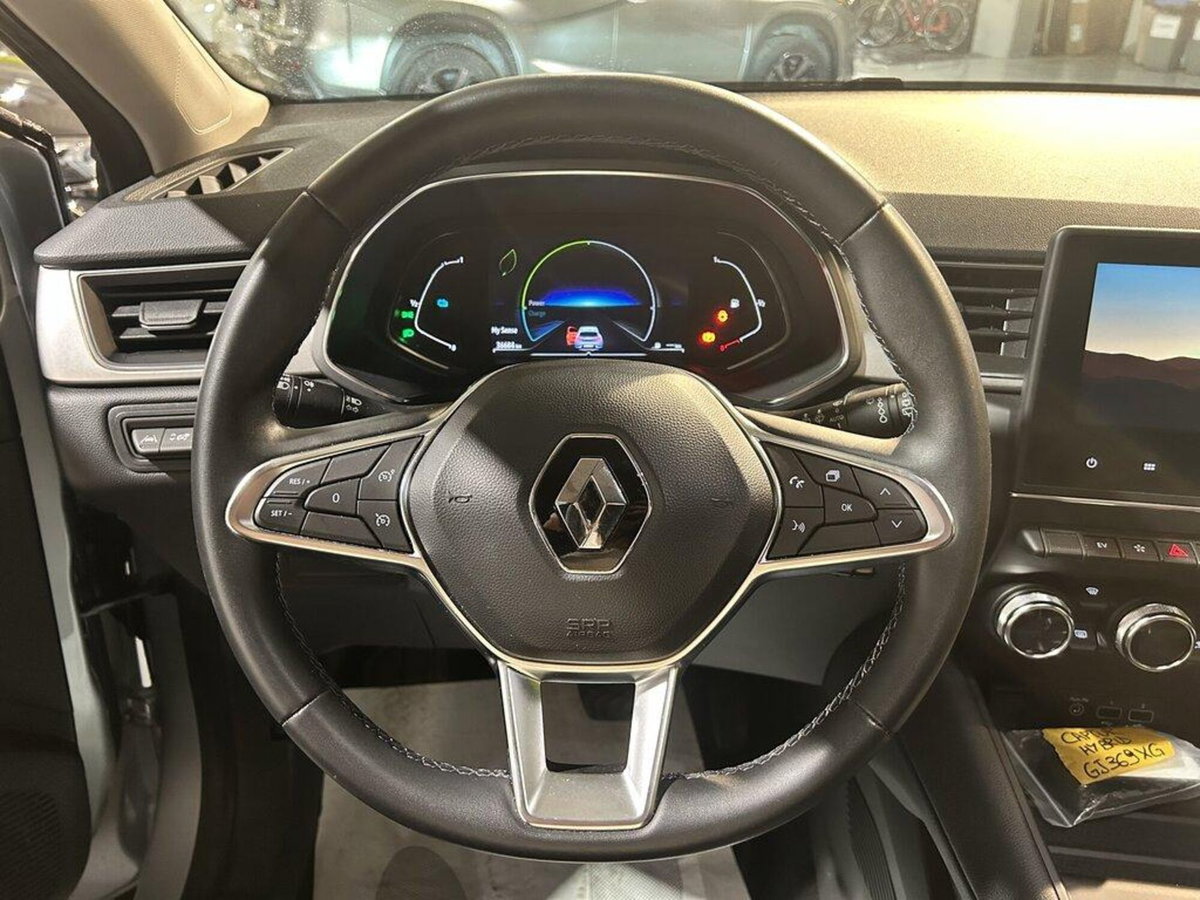 Renault Captur Full Hybrid E-Tech 145 CV Intens (11)