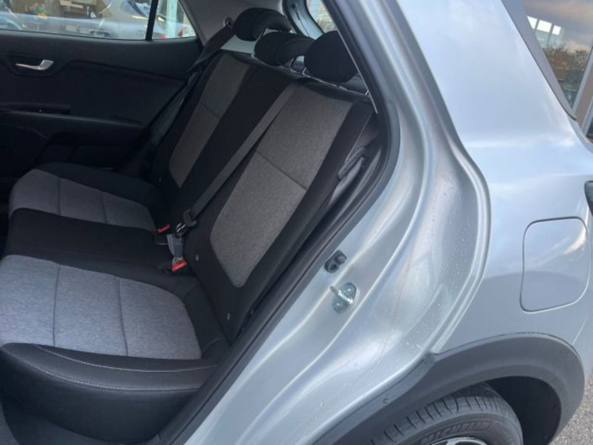 Kia Stonic 1.0 t-gdi Urban (12)