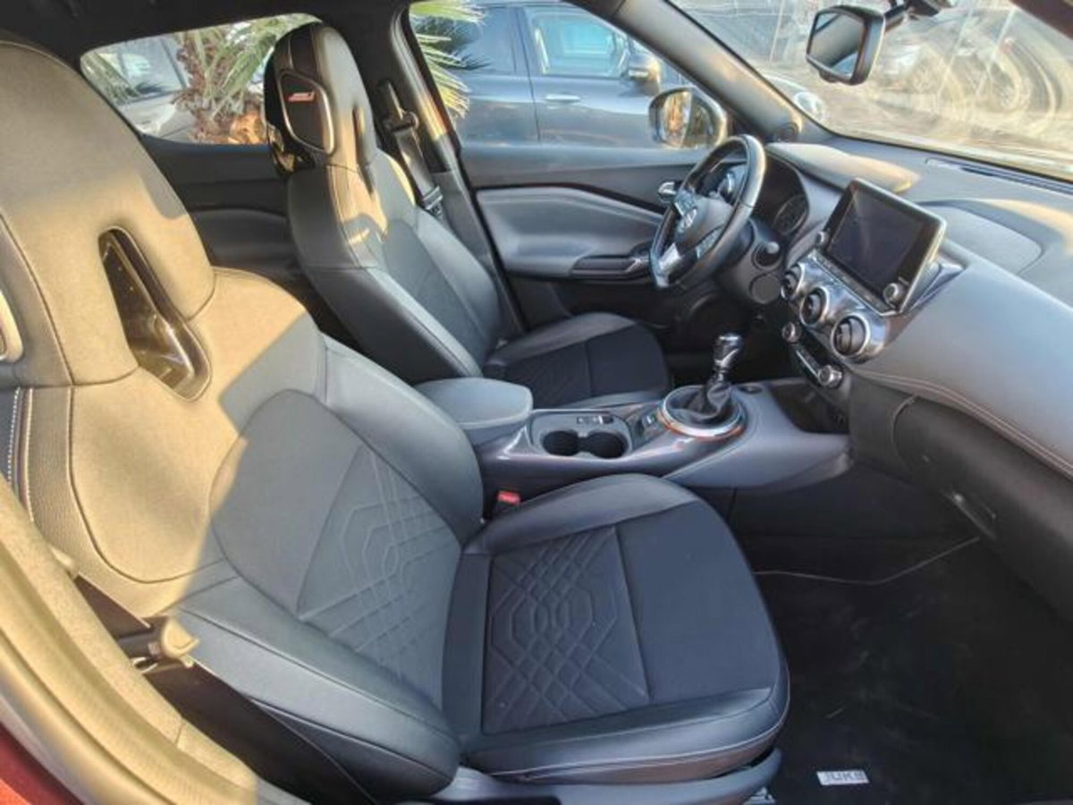 Nissan Juke 1.0 dig-t Tekna 114cv (12)