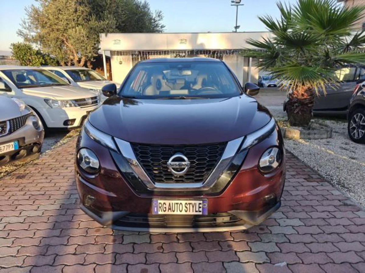 Nissan Juke 1.0 dig-t Tekna 114cv (2)