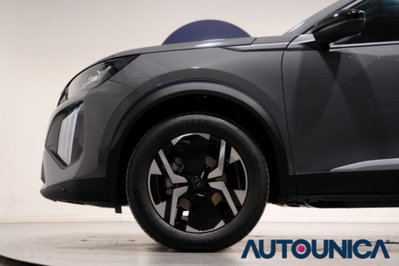 Peugeot 2008 PureTech 100 S&S Allure (18)