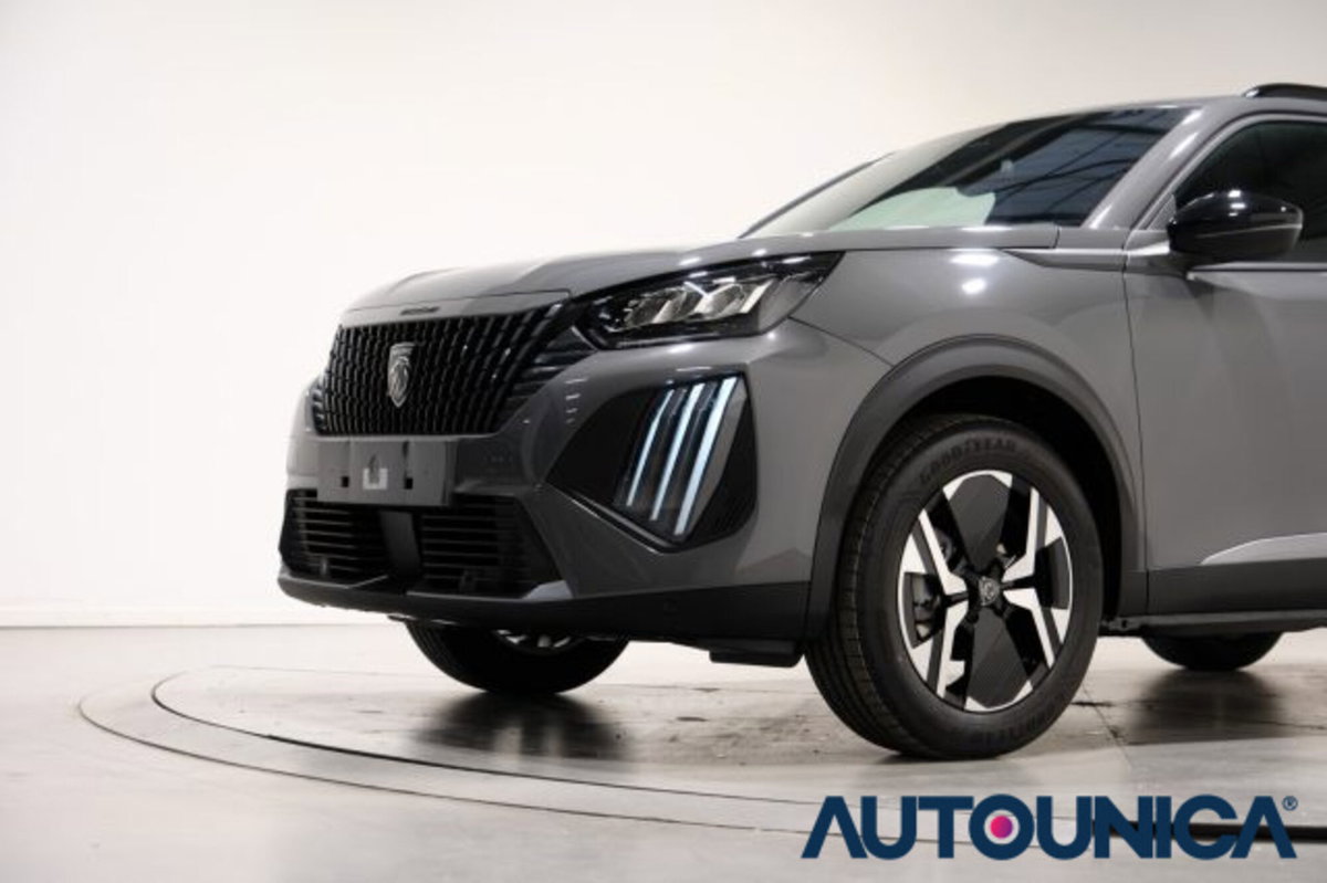Peugeot 2008 PureTech 100 S&S Allure (11)