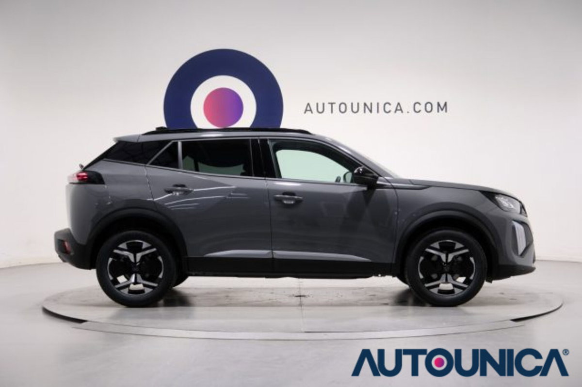 Peugeot 2008 PureTech 100 S&S Allure (4)