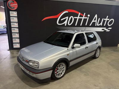 Volkswagen Golf 2.0 16V cat 5p GTI 20 Years Edition usata