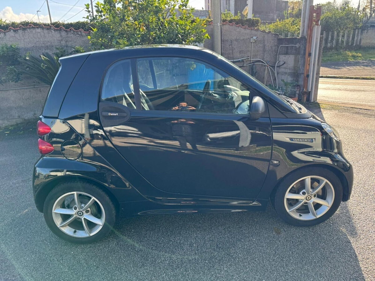 smart Fortwo 800 40 kW coupé pulse cdi (7)