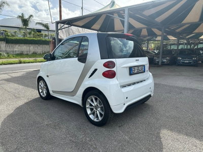 smart Fortwo 1000 52 kW MHD coupé passion (4)