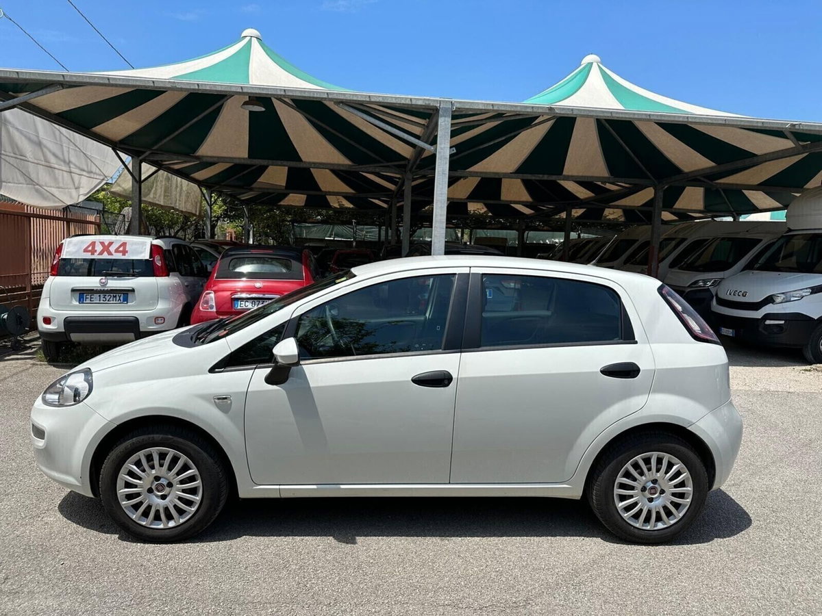 Fiat Punto 1.4 8V 5 porte Easypower Street (4)