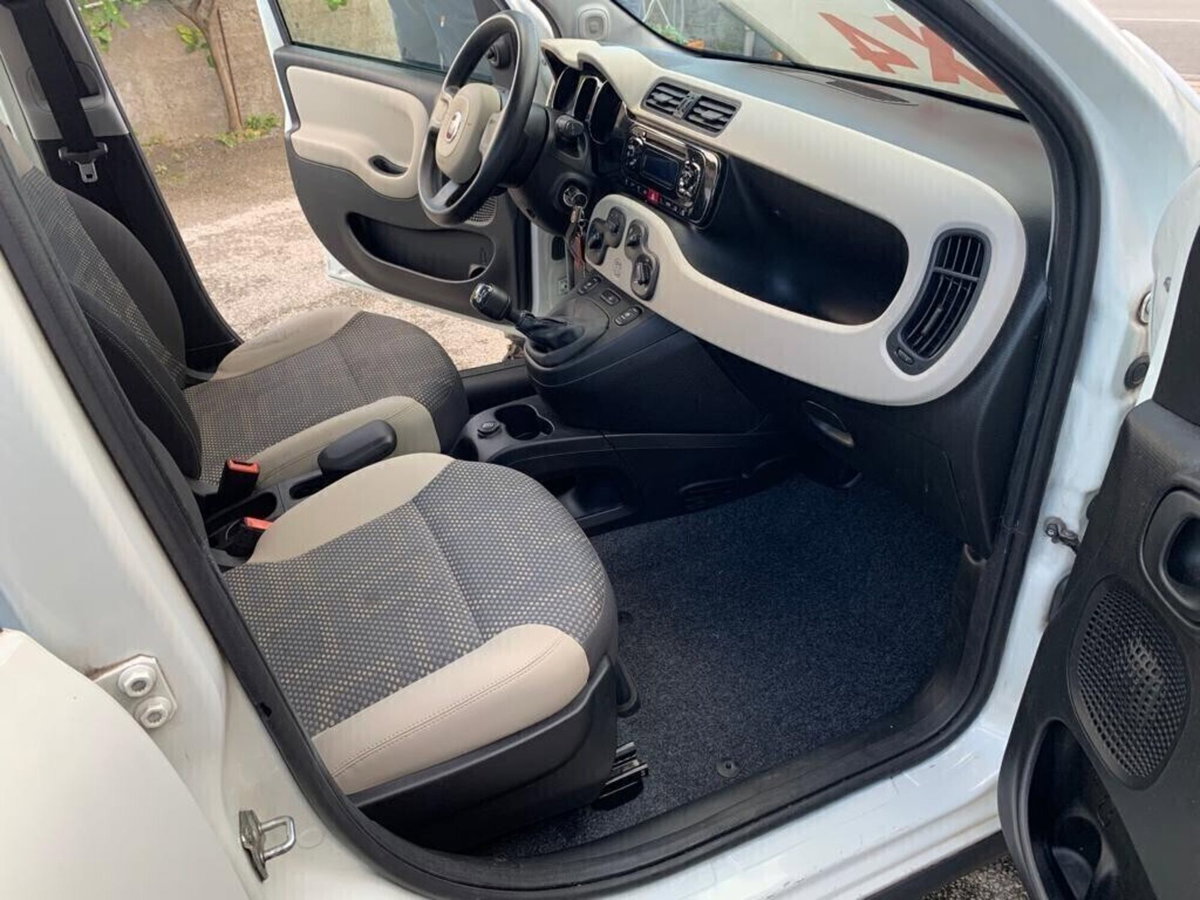 Fiat Panda 1.3 MJT 95 CV S&S 4x4 (13)