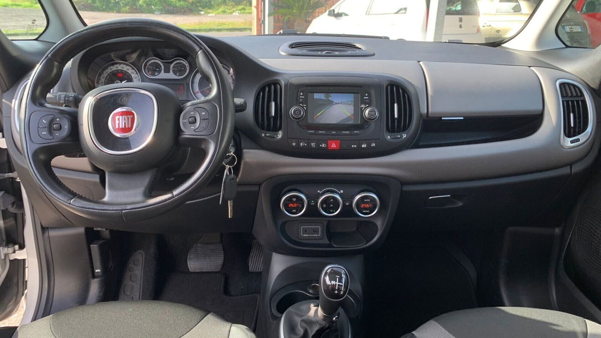 Fiat 500L 1.3 Multijet 95 CV Dualogic Lounge (10)