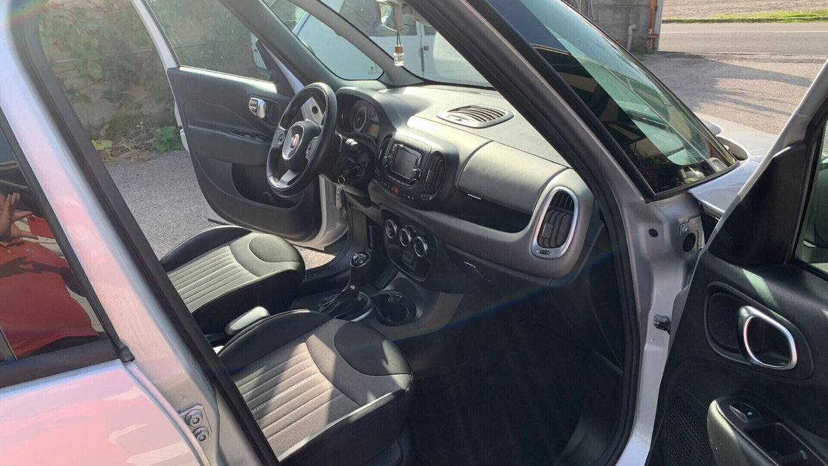 Fiat 500L 1.3 Multijet 95 CV Dualogic Lounge (15)