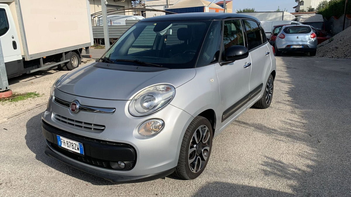 Fiat 500L 1.3 Multijet 95 CV Dualogic Lounge (2)