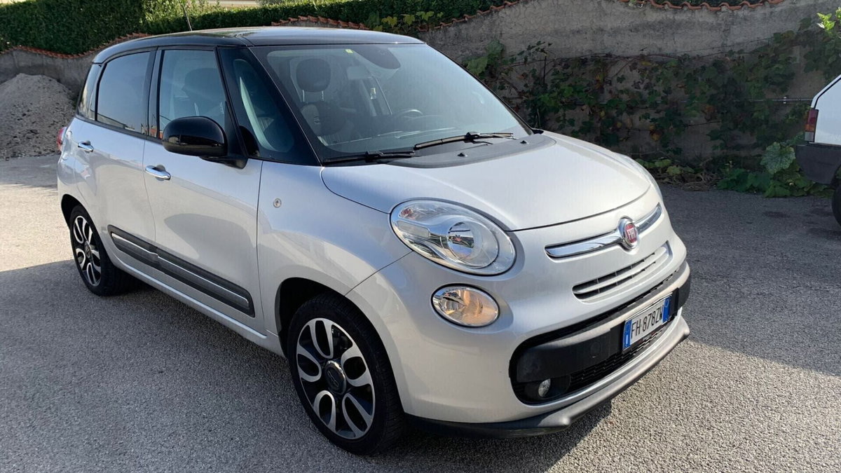 Fiat 500L 1.3 Multijet 95 CV Dualogic Lounge (8)