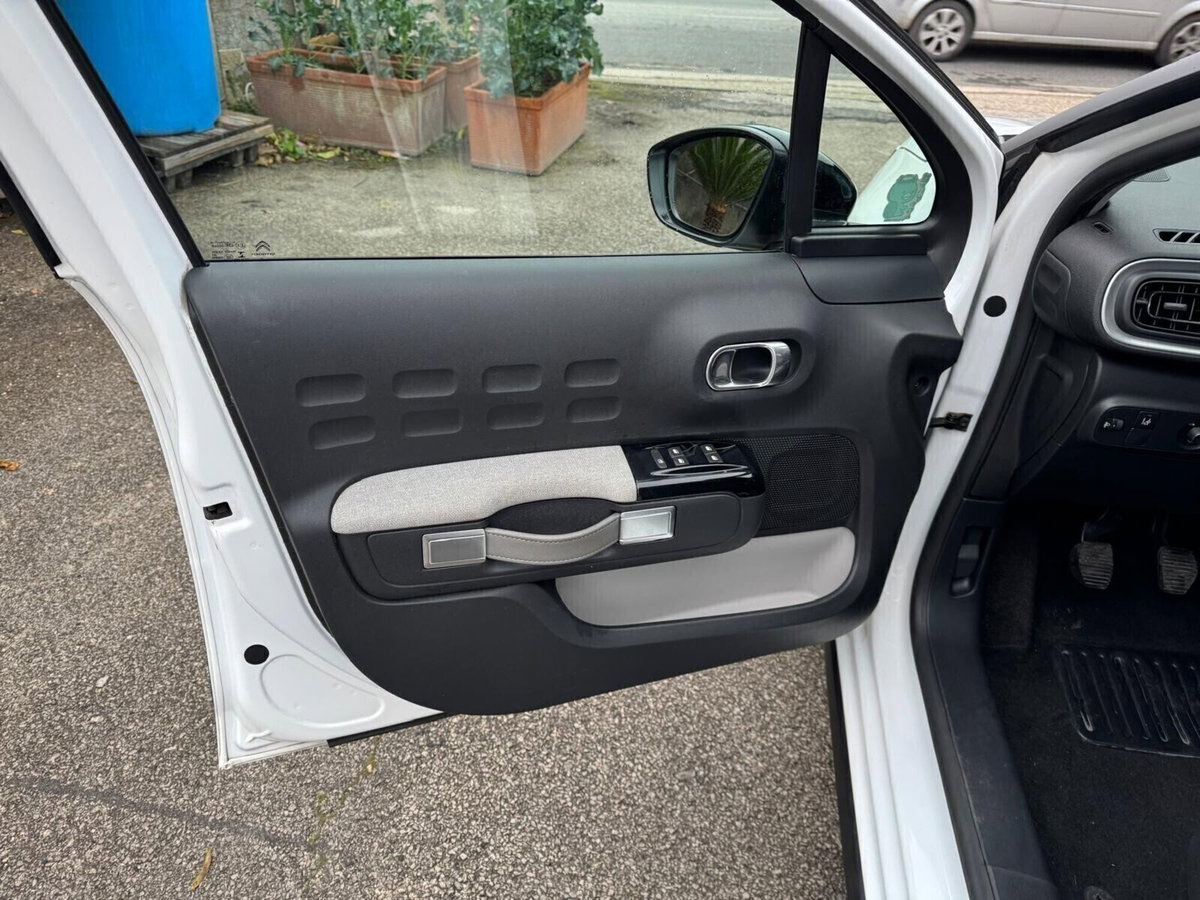 Citroen C3 PureTech 82 S&S Shine (10)