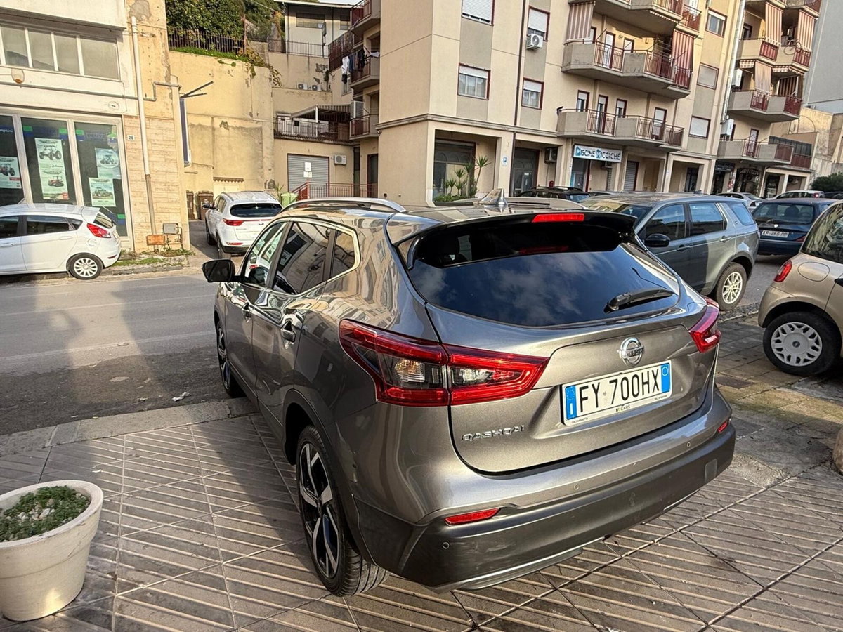 Nissan Qashqai 1.5 dCi 115 CV DCT Tekna (19)