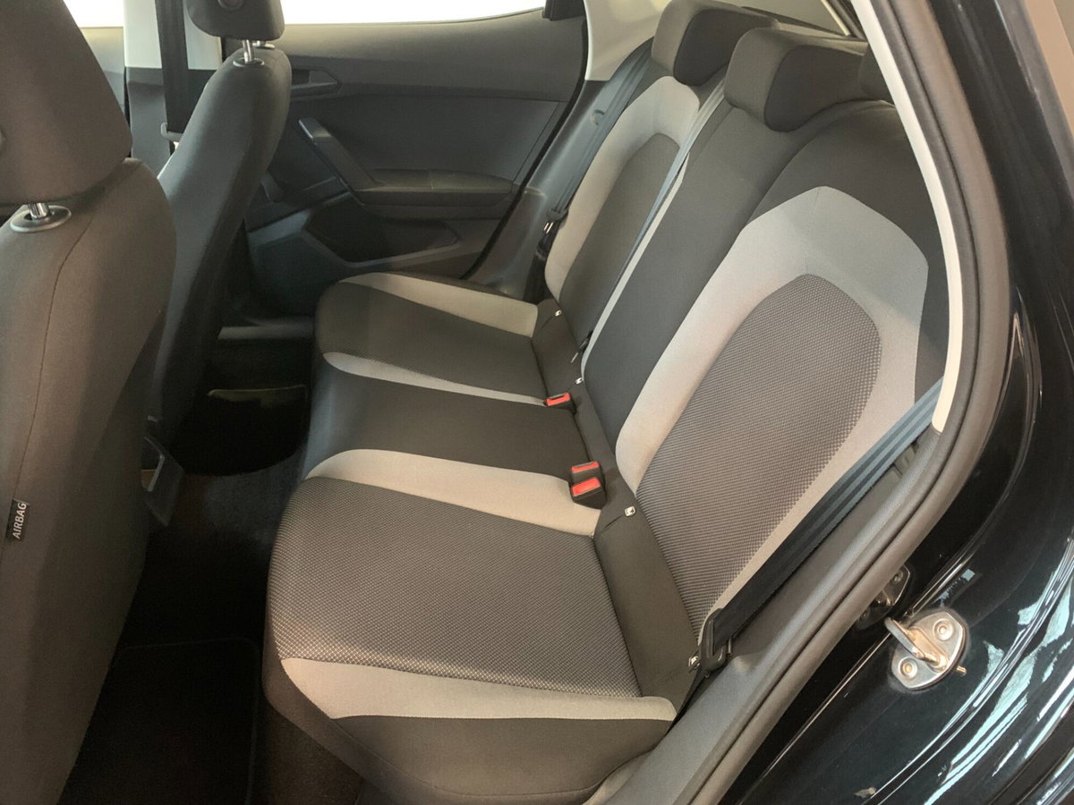 SEAT Ibiza 1.6 TDI 95 CV 5 porte Business (17)
