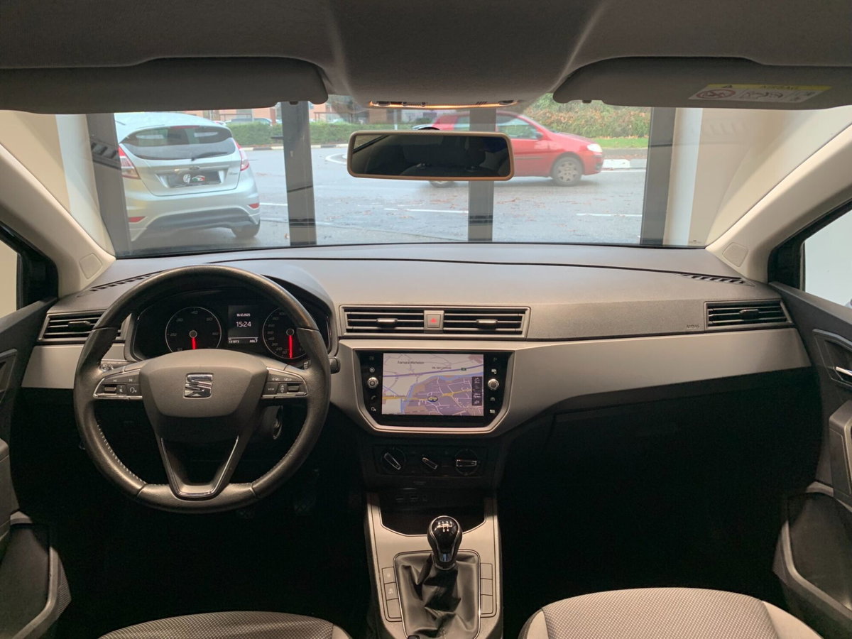 SEAT Ibiza 1.6 TDI 95 CV 5 porte Business (8)