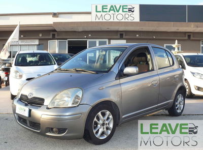 Toyota Yaris 16V cat 5 porte Sol usata