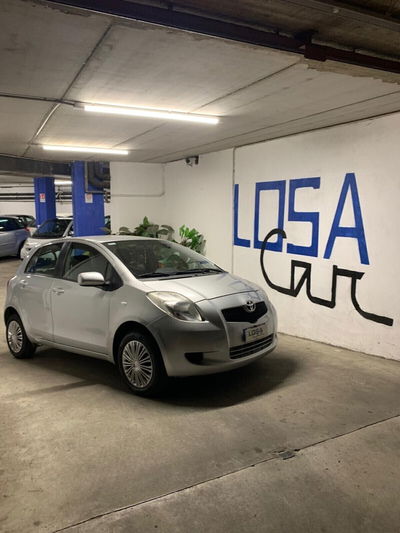 Toyota Yaris 1.0 5 porte Sol usata