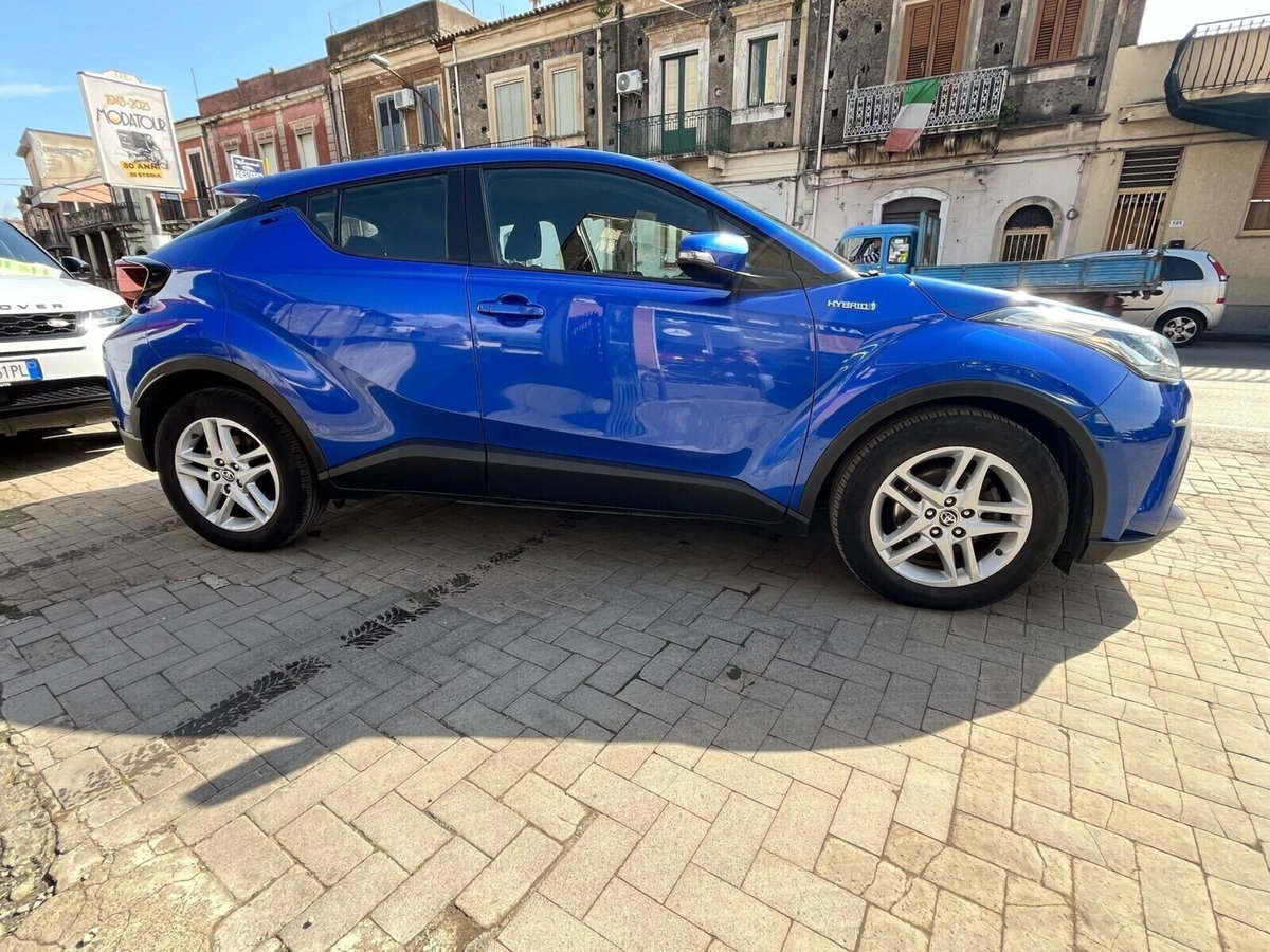 Toyota Toyota C-HR 1.8 Hybrid E-CVT Trend (5)