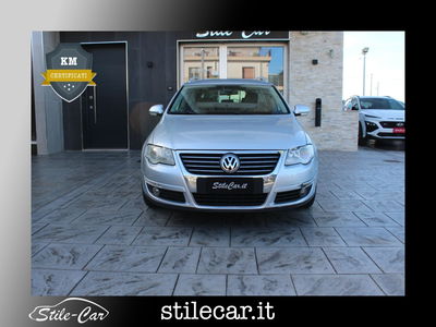 Volkswagen Passat Variant 2.0 TDI DPF 4mot. Highline usata