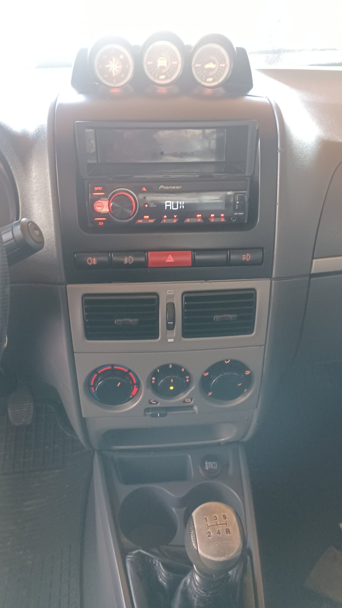 Fiat Strada 1.3 MJT 95CV Pick-up DC Adventure (12)