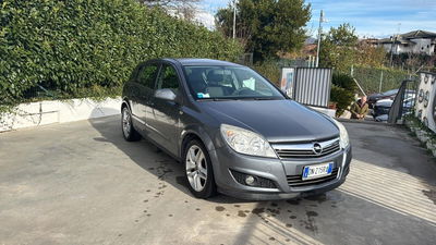Opel Astra 1.7 CDTI 125CV 5 porte Cosmo usata