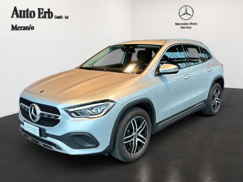 Mercedes-Benz GLA SUV 200 Automatic Premium