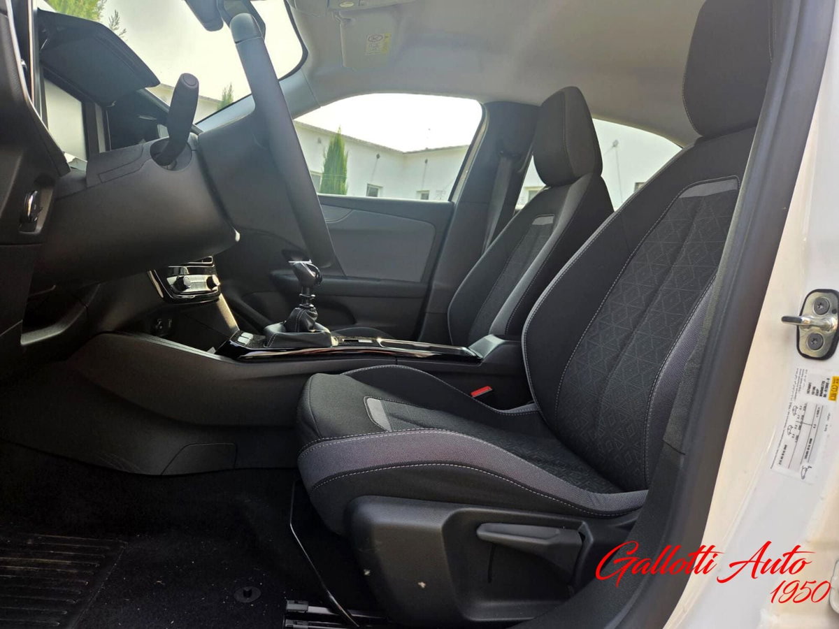 Opel Mokka 1.2 Turbo Ultimate (9)