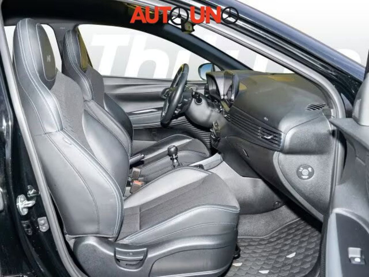 Hyundai i20 1.6 T-GDI MT N-Performance (8)