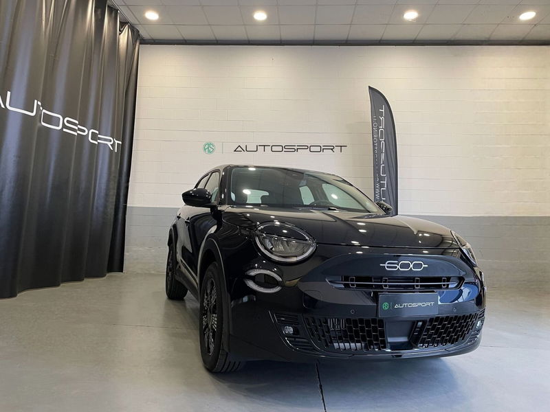 Fiat 600 1.2 hybrid Serie Speciale Icon 110cv auto