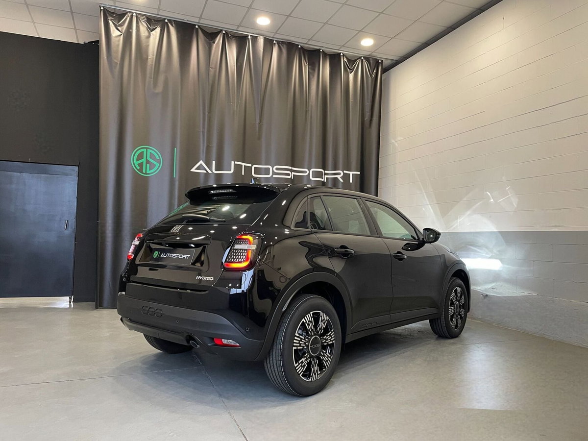 Fiat 600 1.2 hybrid Serie Speciale Icon 110cv auto (7)