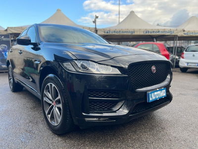Jaguar E-Pace 2.0 249 CV AWD aut. R-Dynamic HSE usata