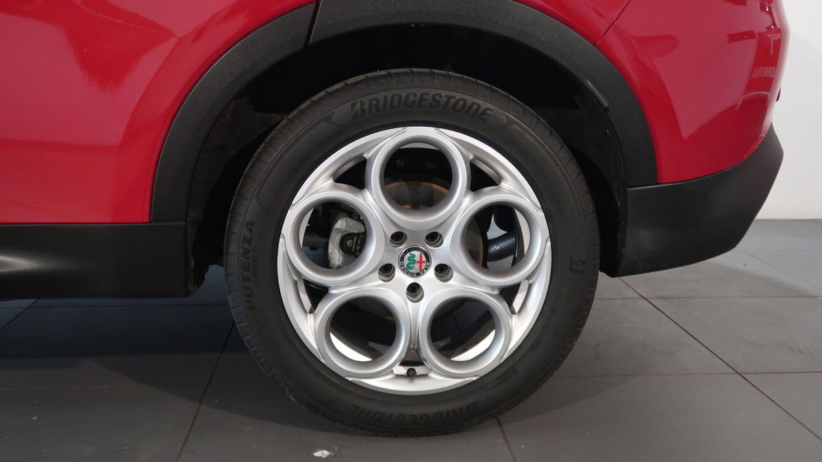 Alfa Romeo Tonale Tonale 1.6 diesel 130 CV TCT6 Super (13)
