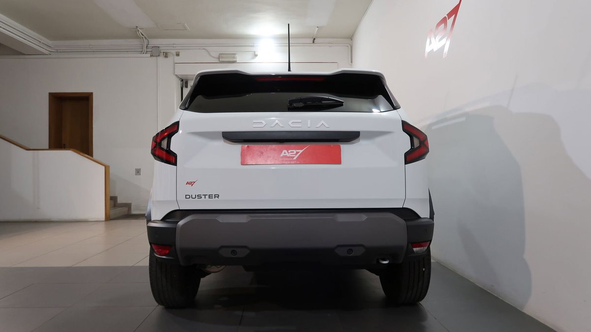 Dacia Duster 1.2 mild hybrid Journey 130cv (9)