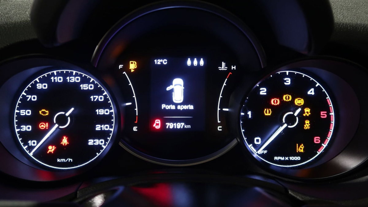 Fiat 500X 1.3 MultiJet 95 CV Sport (9)