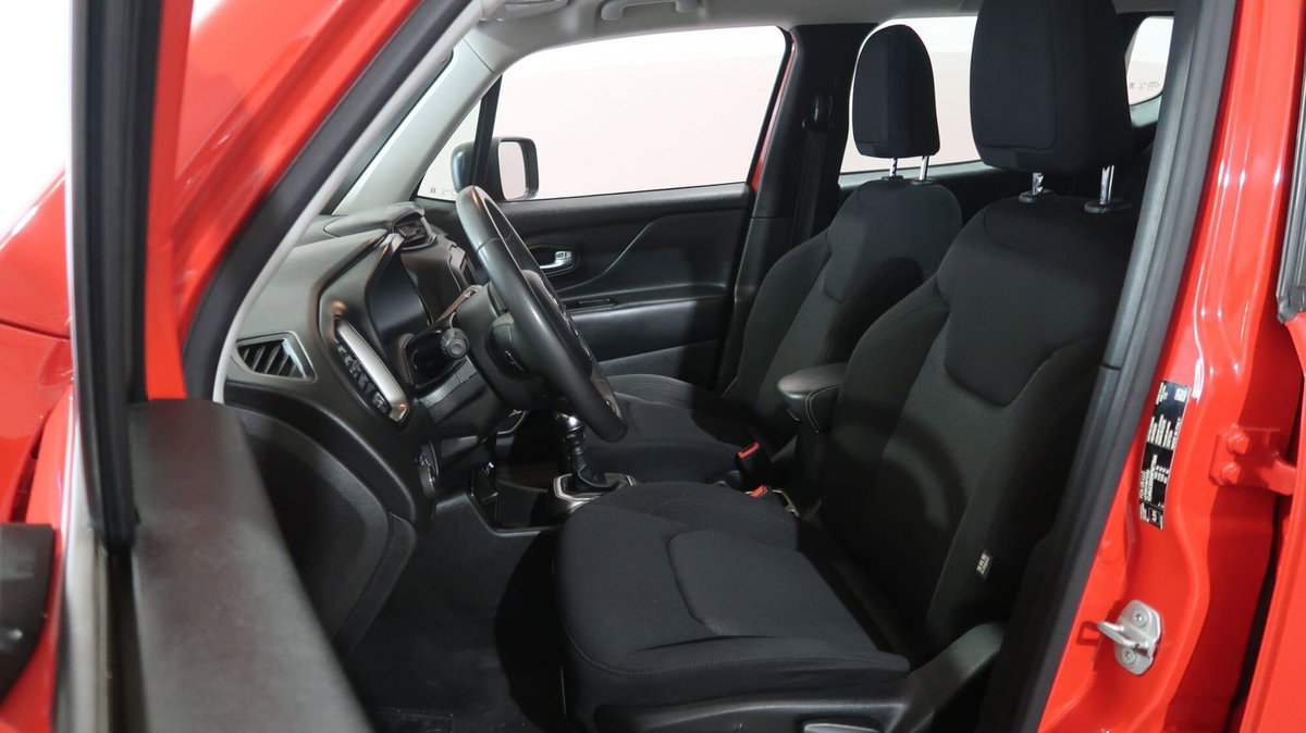 Jeep Renegade 1.6 Mjt 130 CV Longitude (13)