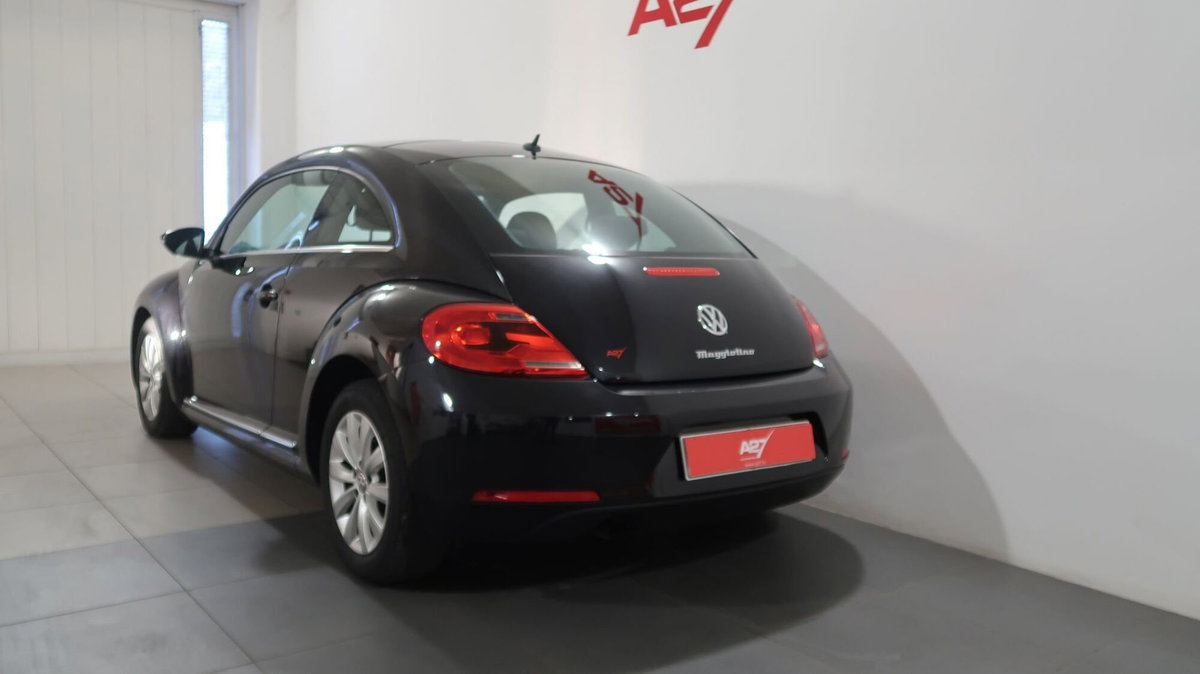 Volkswagen Maggiolino 1.2 TSI Design (5)