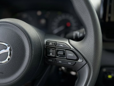 Mazda Mazda2 Hybrid 1.5 VVT e-CVT Full Hybrid Electric Select (18)