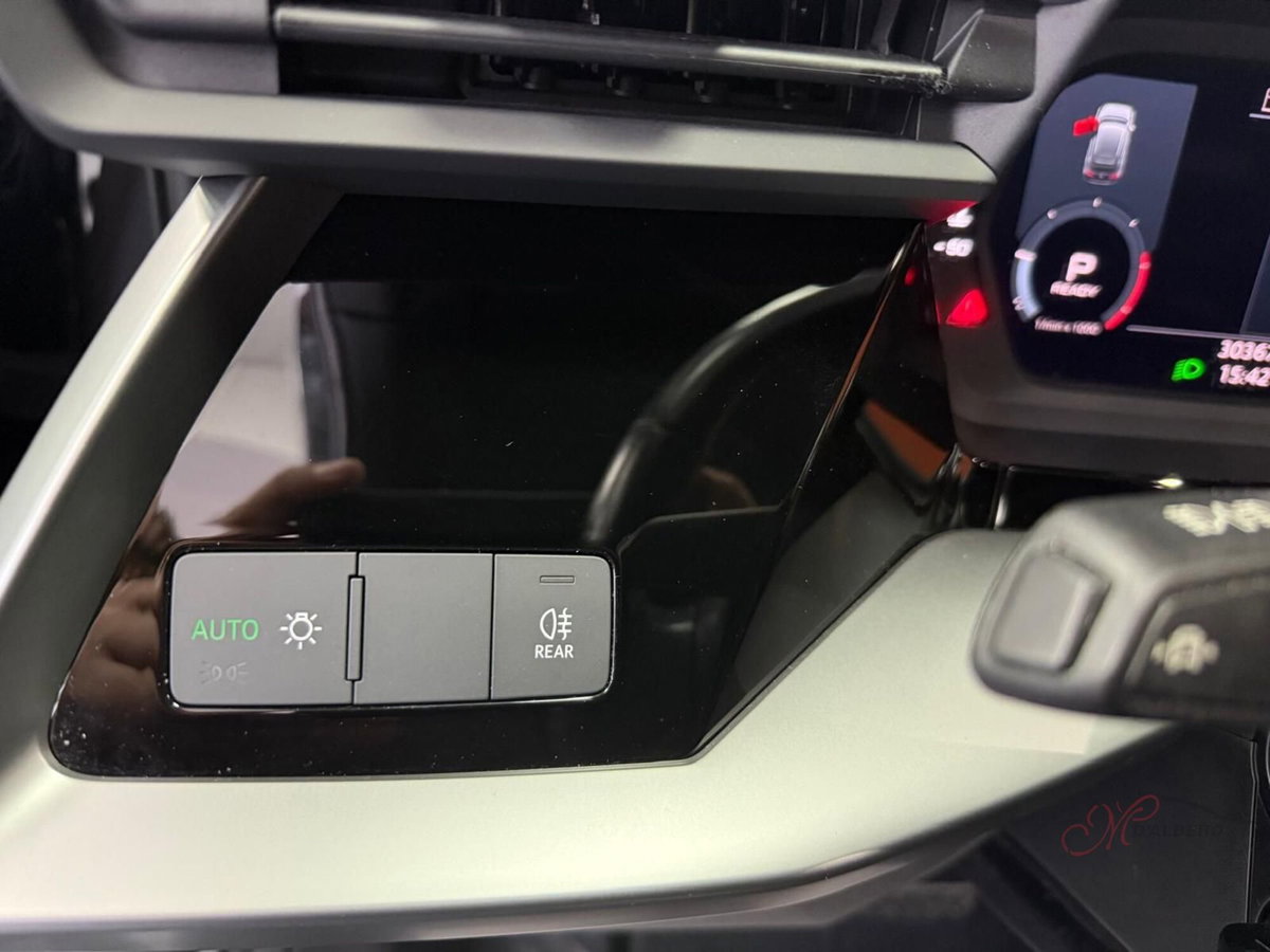 Audi A3 Sportback 35 TDI S tronic S line edition (13)