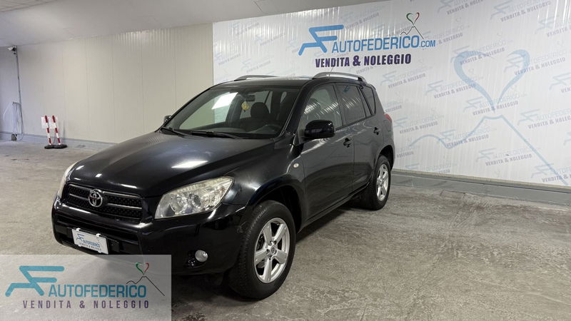 Toyota Rav4 D-4D 136 CV Luxury