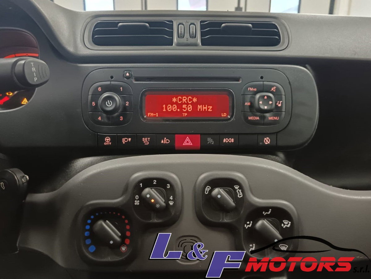 Fiat Panda 1.3 MJT 80 CV S&S 4x4 (12)
