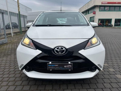 Toyota Aygo 1.0 VVT-i 69 CV 5 porte x-play (4)